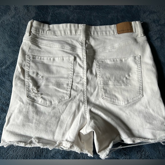 Distressed White Jean Shorts - Picture 7 of 7